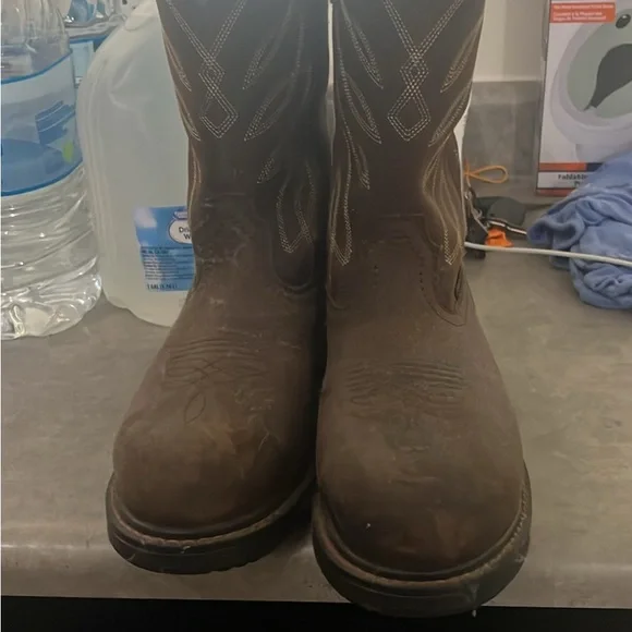 Brown Leather Ariat Women’s Work Boots, Composite toe, size 9.5 - Picture 2 of 3